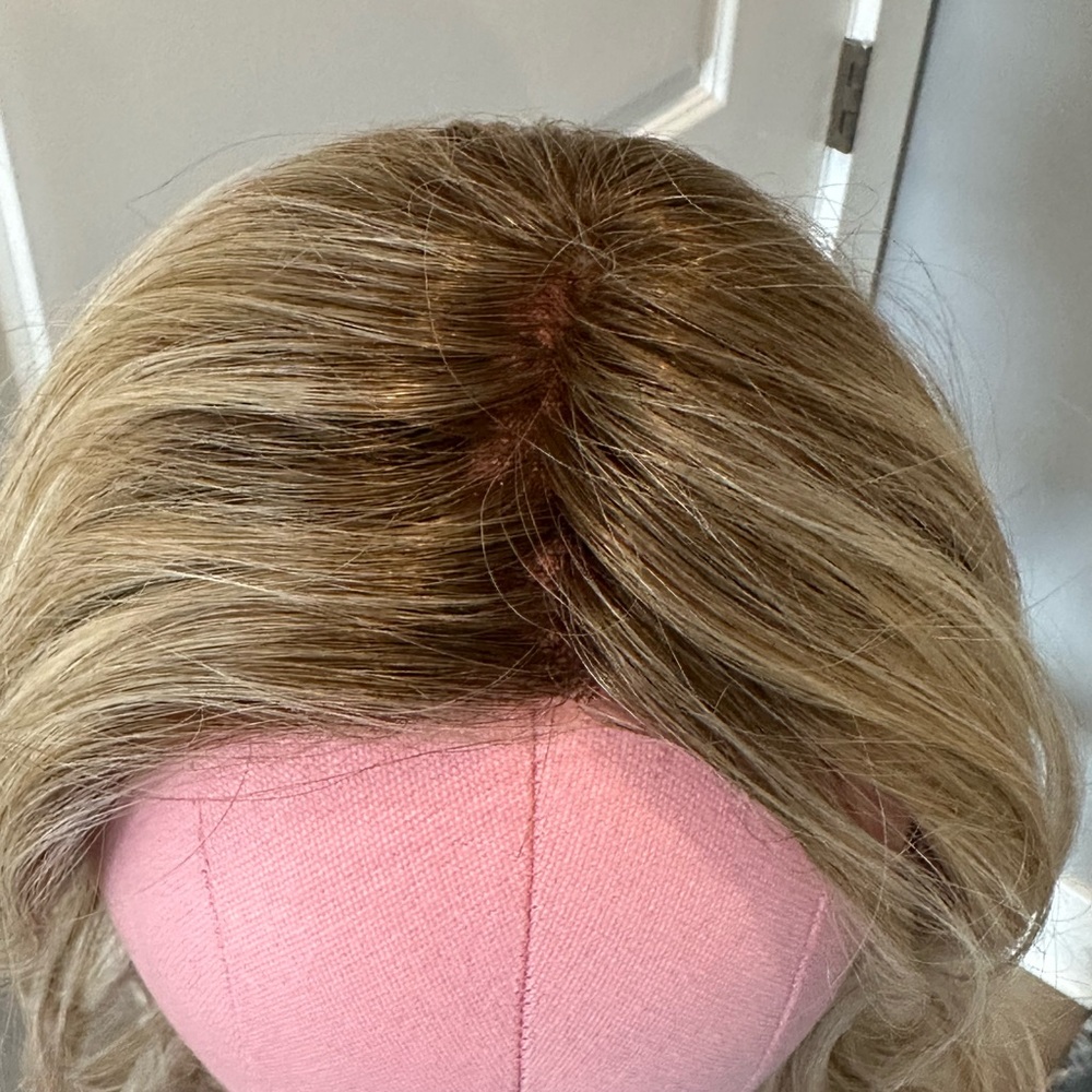 NEW Belle Tress Allegro 18 Wig in Tres Leches Blonde! - Picture 5 of 8